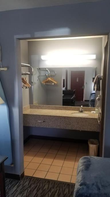 Hotel 2 Queen Beds Hotel Room 222 Wi-Fi Hot Tub Booking Stillwater Luaran gambar